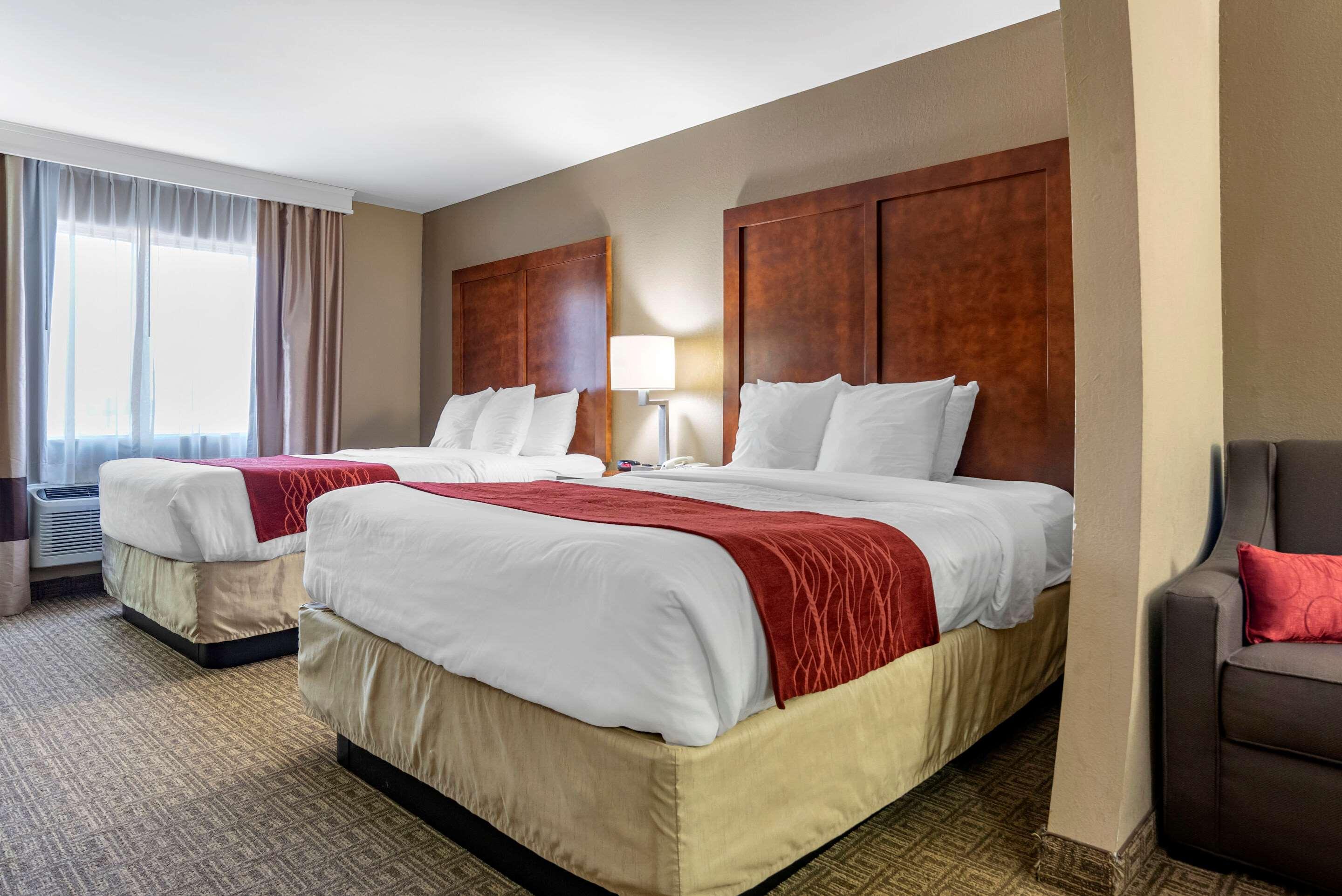 Comfort Inn & Suites Leeds I-20 Kültér fotó