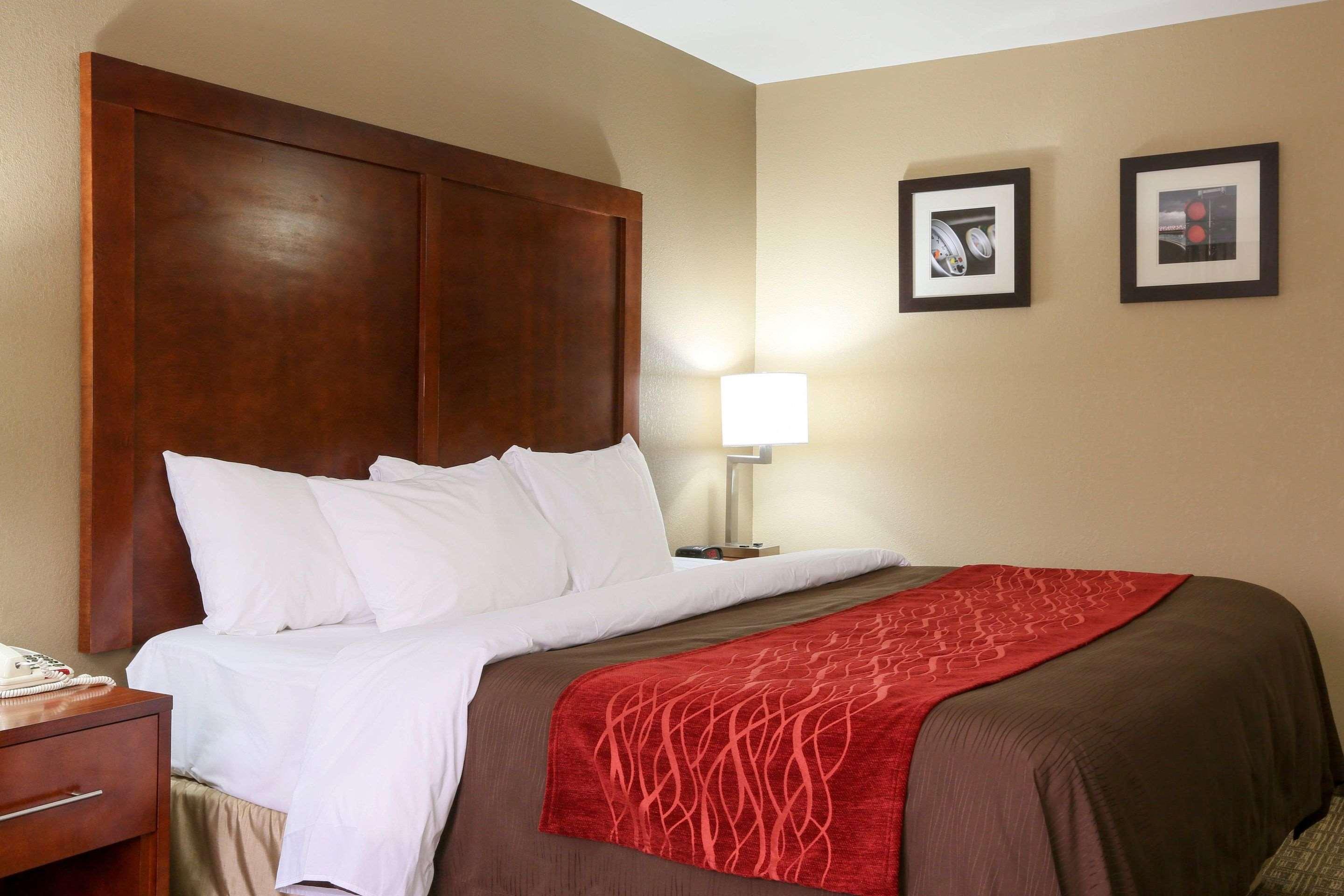 Comfort Inn & Suites Leeds I-20 Kültér fotó