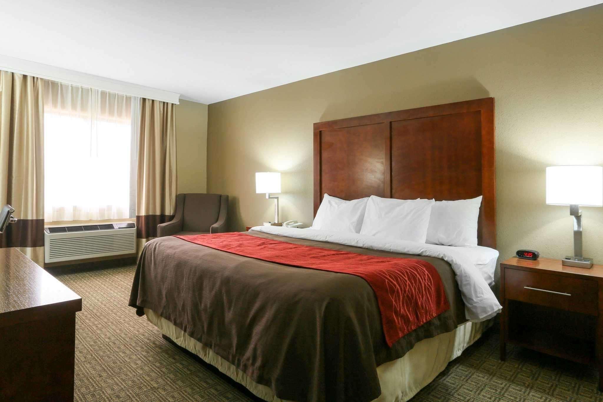 Comfort Inn & Suites Leeds I-20 Kültér fotó