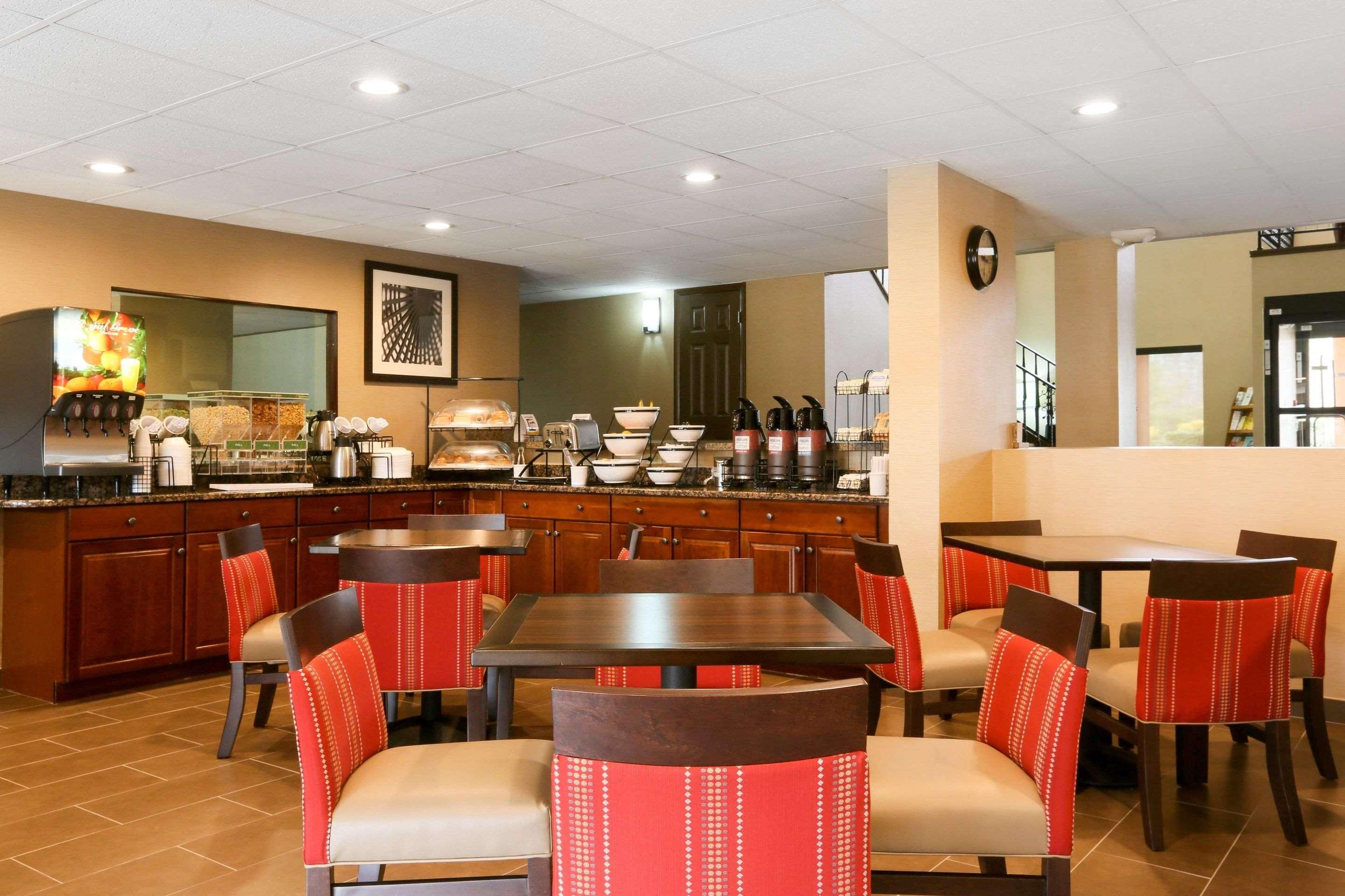 Comfort Inn & Suites Leeds I-20 Kültér fotó