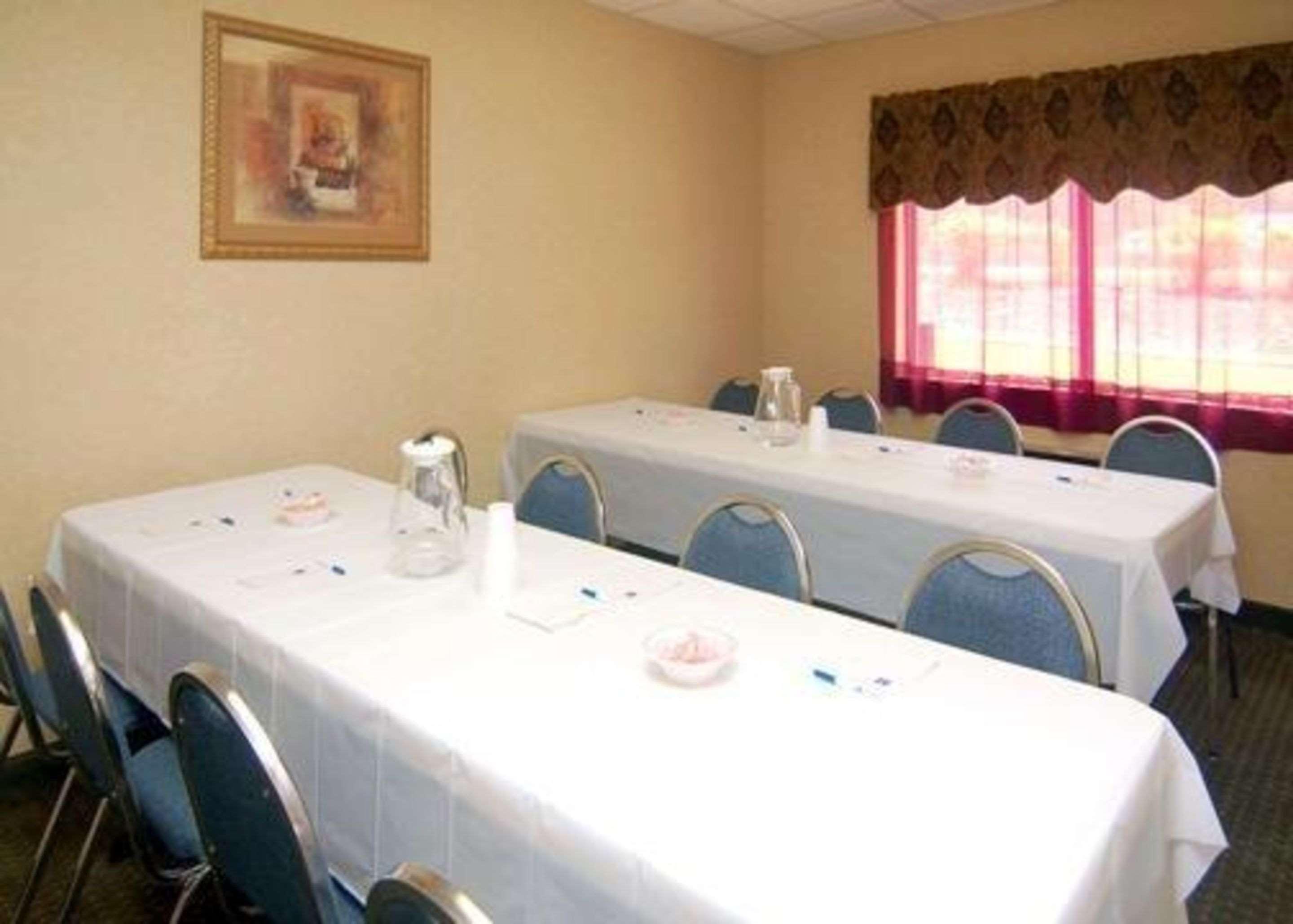 Comfort Inn & Suites Leeds I-20 Kültér fotó